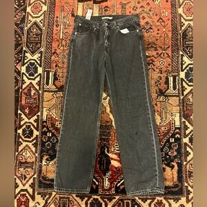 Levi’s Joe flush low rise jeans in black wide leg flattering jeans